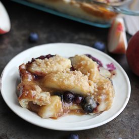 Blueberry Peach Cobbler Crisp