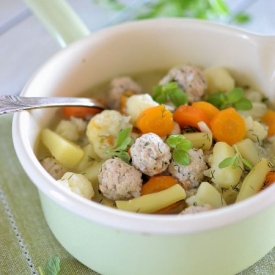 Vegetable Soup with Mini Meatballs