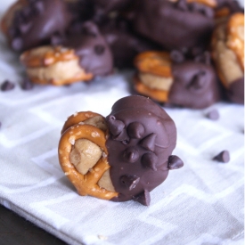 Chocolate Dipped PB Pretzel Bites