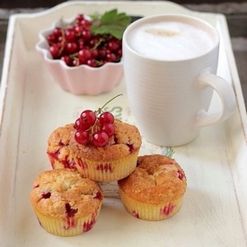 Redcurrant Muffins