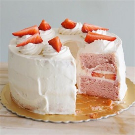 Strawberry Cloud Cake