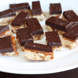 Pretzel Shortbread Caramel Bars