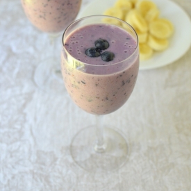 Blueberry Pineapple Smoothie