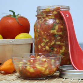 Fresh Mango and Tomato Salsa