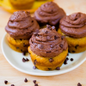 Pumpkin Chocolate Chip Cupcakes