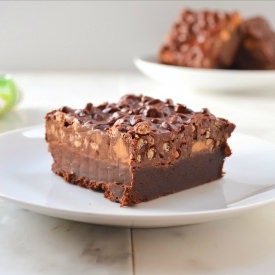 Peanut Butter Cup Crunch Brownies