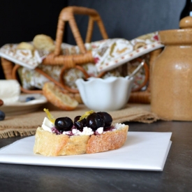 Blueberry Goat Cheese Crostini