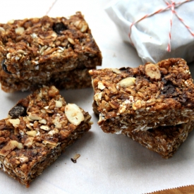 Crispy Almond Butter Granola Bars