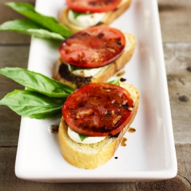 Caprese Crostini