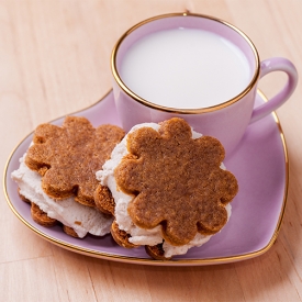 Ginger Ice Cream Sandwich