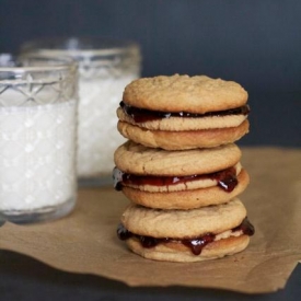 PB&J Sandwich Cookies