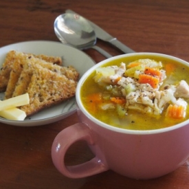 Roasted Garlic and Chicken Soup