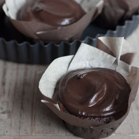 Healthy Chocolate Zucchini Cupcakes