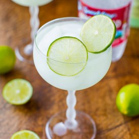 5-Calorie Raspberry Lime Margarita