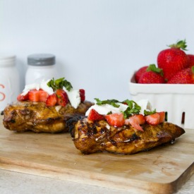 Grilled Chicken with Strawberries