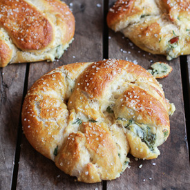 Spinach and Artichoke Pretzels