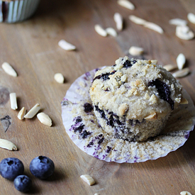 Berry-Chai Muffins