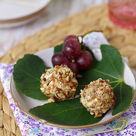 Roquefort Grapes