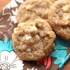 Brown Butter Macadamia Cookies