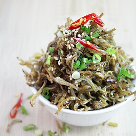 Myulchi Bokkeum (Crispy Anchovies)