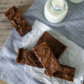 Nutella Cheesecake Brownies