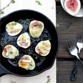 Roasted Figs and Brie