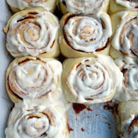 Cinnabon Cinnamon Rolls