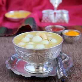 Sweet Rice Flour Dumplings