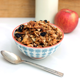 Gluten-free Apple Spice Granola