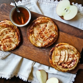 Cheese Tarts with Apples & Honey