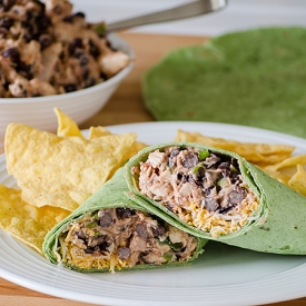 Easy Chicken and Black Beans Wraps