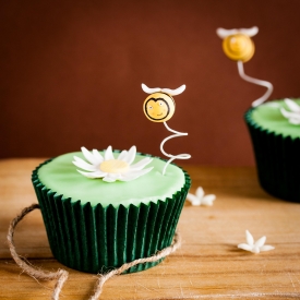 Daisy Bee Cupcakes