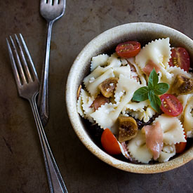 Pasta Salad with Prosciutto & Figs