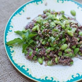 Quinoa Edamame Salad