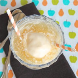 Peaches ‘n Cream Ice Cream Float