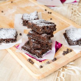 Eggless Banana Brownie