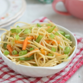 Veg Hakka Noodles