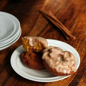 Pumpkin Spice Old-Fashioned Donuts