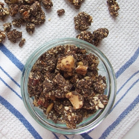 Crunchy Chocolate Granola