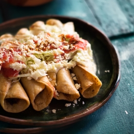 Tacos Dorados.