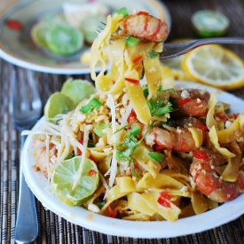 Pad Thai Noodles with Shrimp