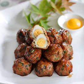 Tsukune with Enoki Mushroom