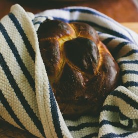 How to Braid Bread