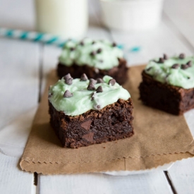 Mint Chocolate Chip Brownies