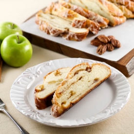 Cinnamon Apple Pecan Bread