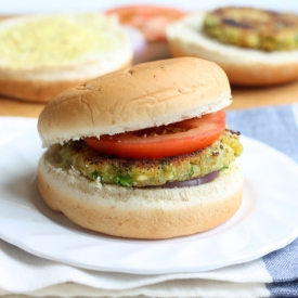 Aloo Tikki Burger