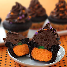 Cheesecake Pumpkin Stuffed Cupcakes