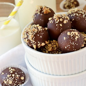 Chocolate Banana Bread Truffles