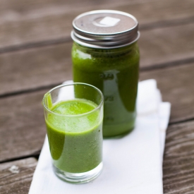 Mango Kale Spinach + Apple Smoothie