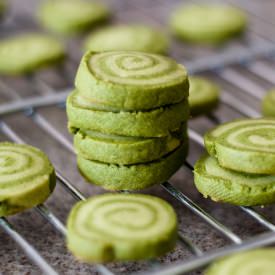 Matcha Shortbread Cookies